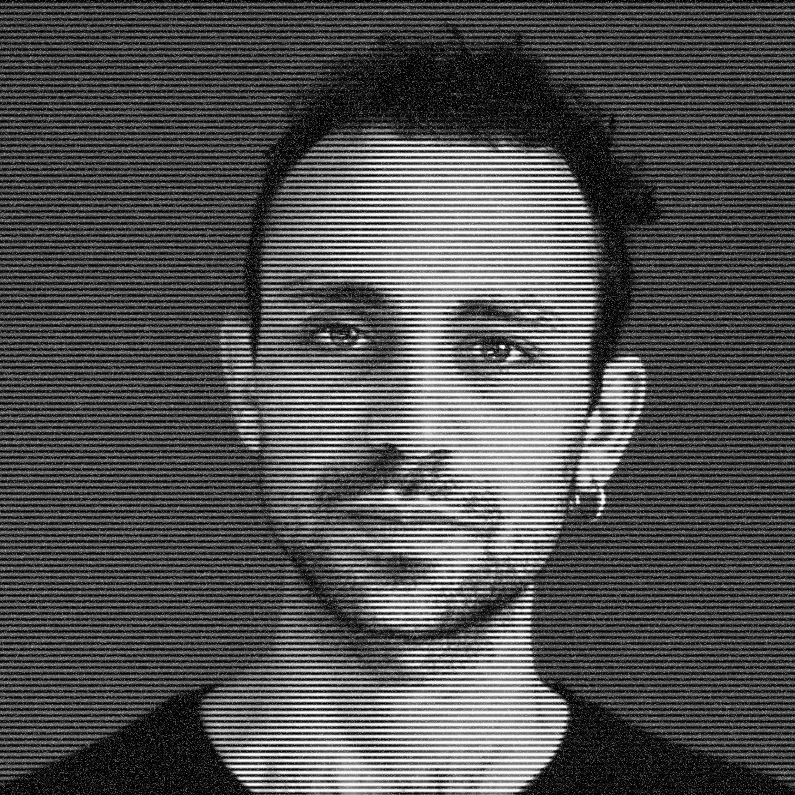 Portrait d'un homme en noir et blanc